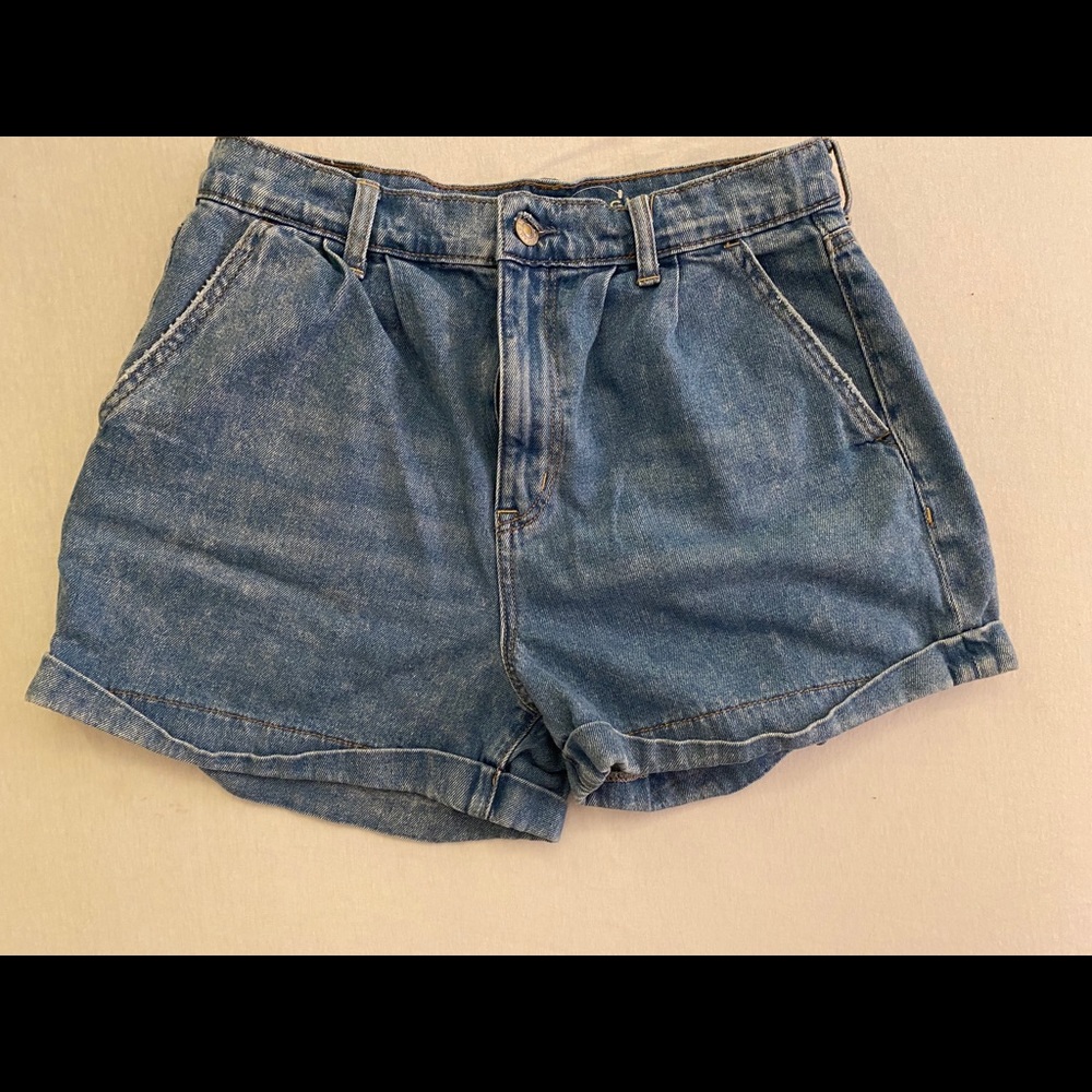 American Eagle High Waisted Shorts